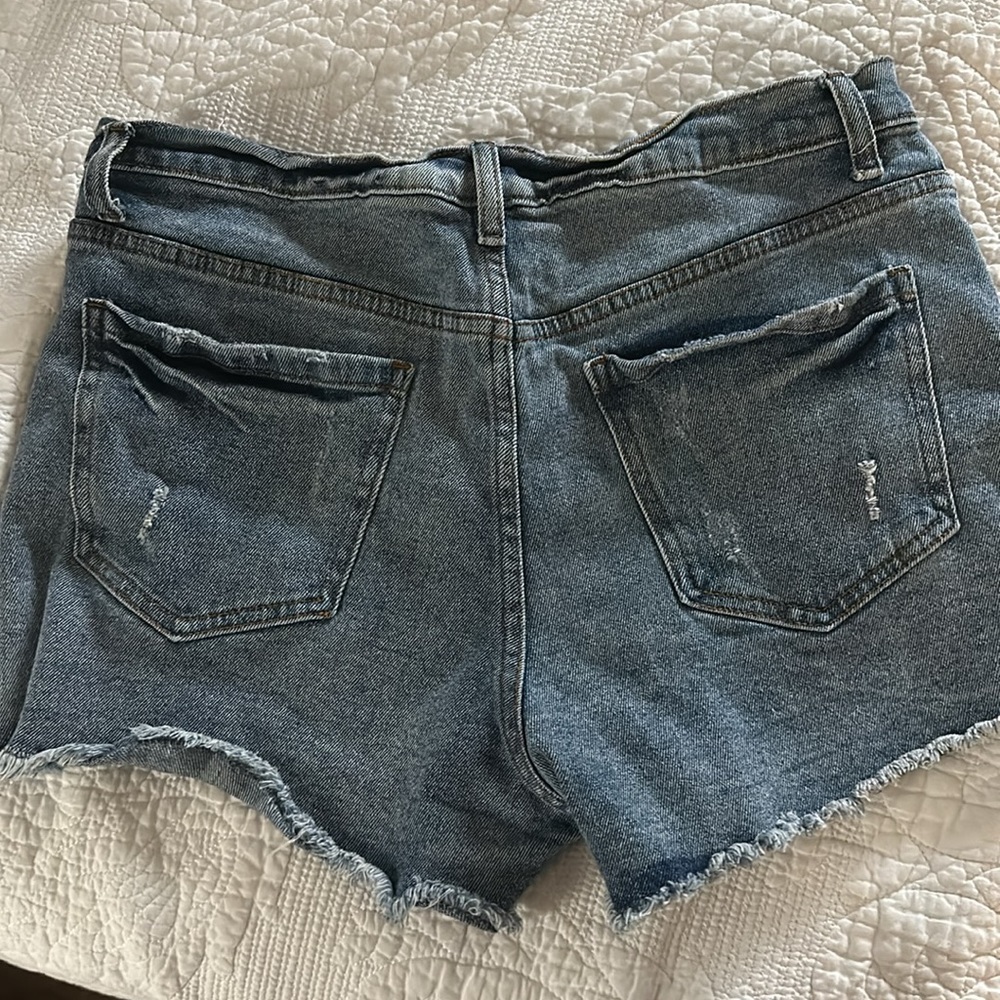 Denim High Rise Short - Picture 2 of 3